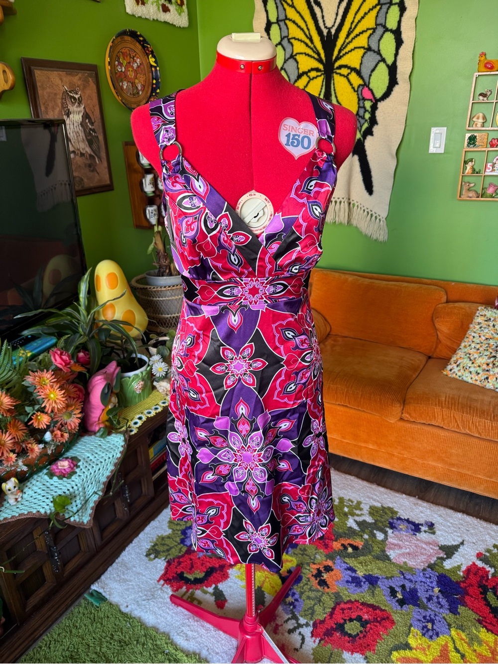 Women's Floral Print V-Neck Dress in Fuchsia and Purple